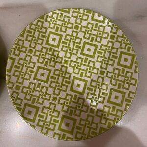 Green Crate & Barrel Kate Spain Chase Luncheon Salad / Dessert 8.5 Inch Plates
